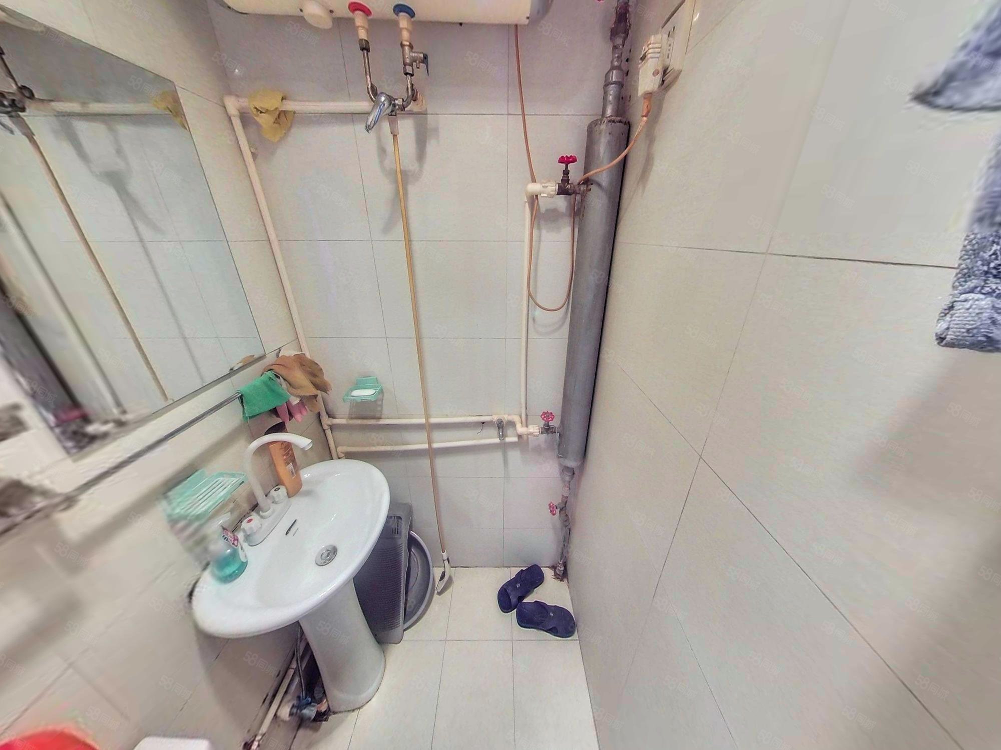 團(tuán)河苑小區(qū)2室1廳1衛(wèi)55.97㎡東南118萬