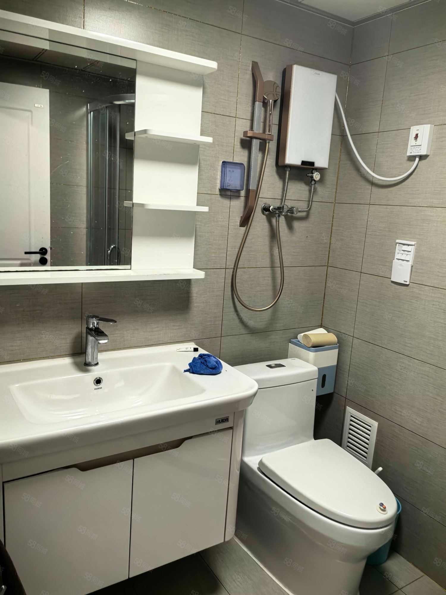 瑞麟家園2室1廳1衛(wèi)95.64㎡南北75.8萬(wàn)