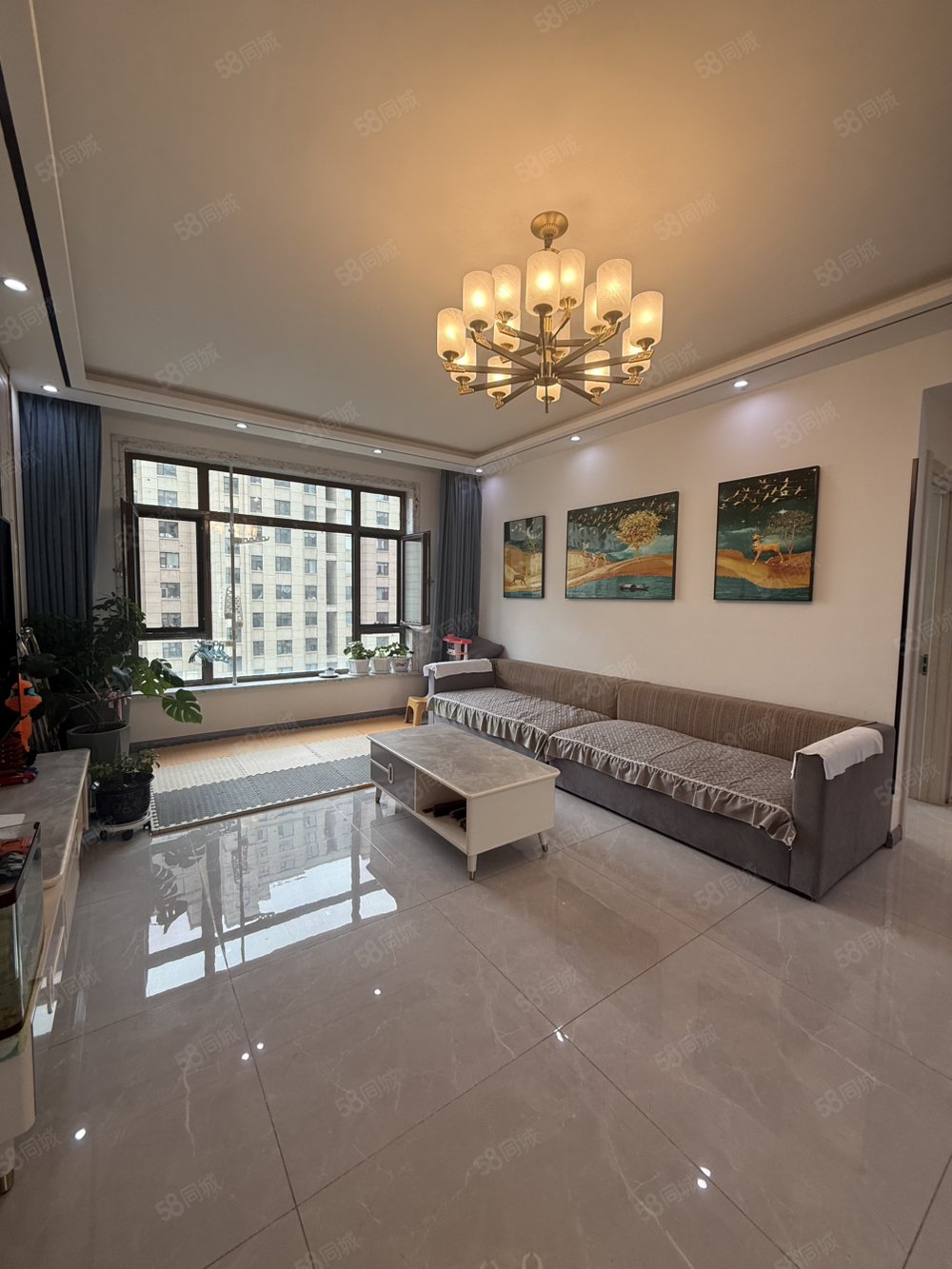 塞纳阳光3室2厅2卫136㎡南北76.5万