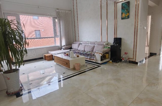 御润好家洋房 67送露台，东边户视野开阔 随时可以看房