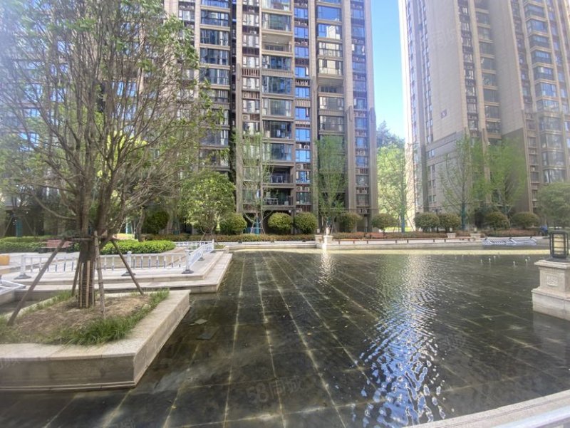 恒大城3室2厅1卫102.66㎡南北78.5万