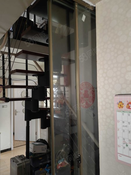 蔚蓝新都(南区)3室2厅2卫113㎡东40万