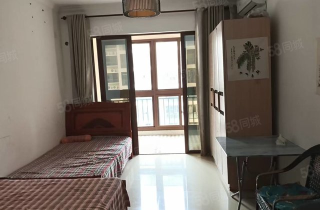 鸿坤理想海岸1室1厅45㎡37.8万二手房图片