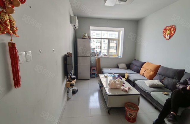 南湖新城 边户 两室 带车位和储 装修