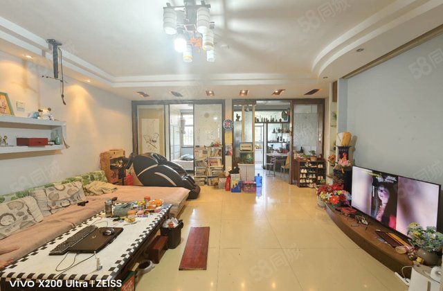 七中 亚大怡景花园 中间好楼层 免大税可贷款