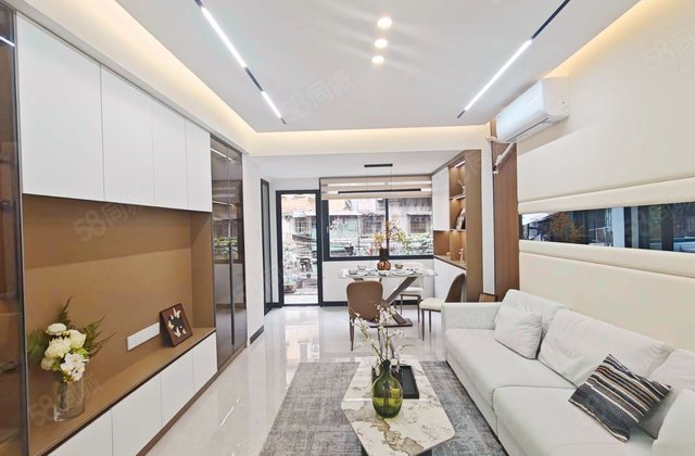 荔湾路小区4室2厅65㎡228万二手房图片