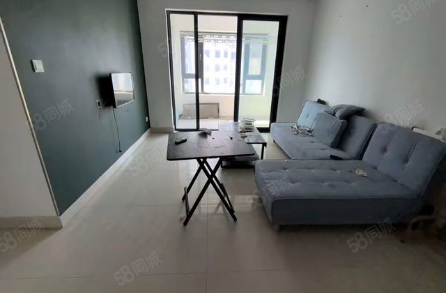 新上！急售锦绣观邸！精装小三室！送车位储藏室随时看房