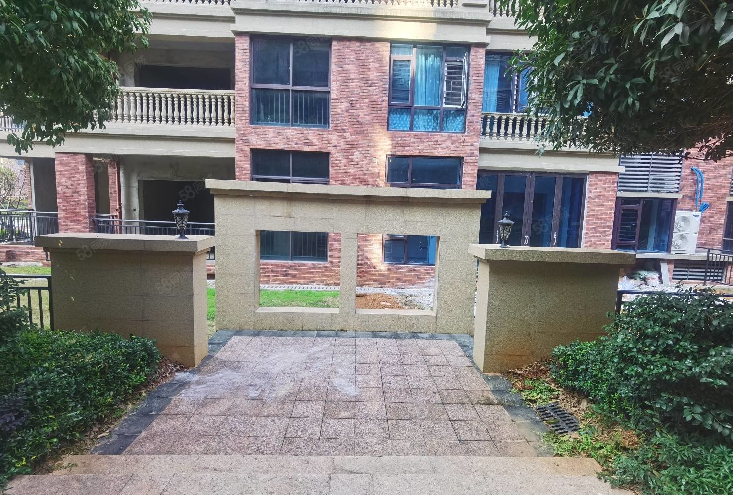 洋房 一楼带80花园,金河湾1881-衡阳58同城