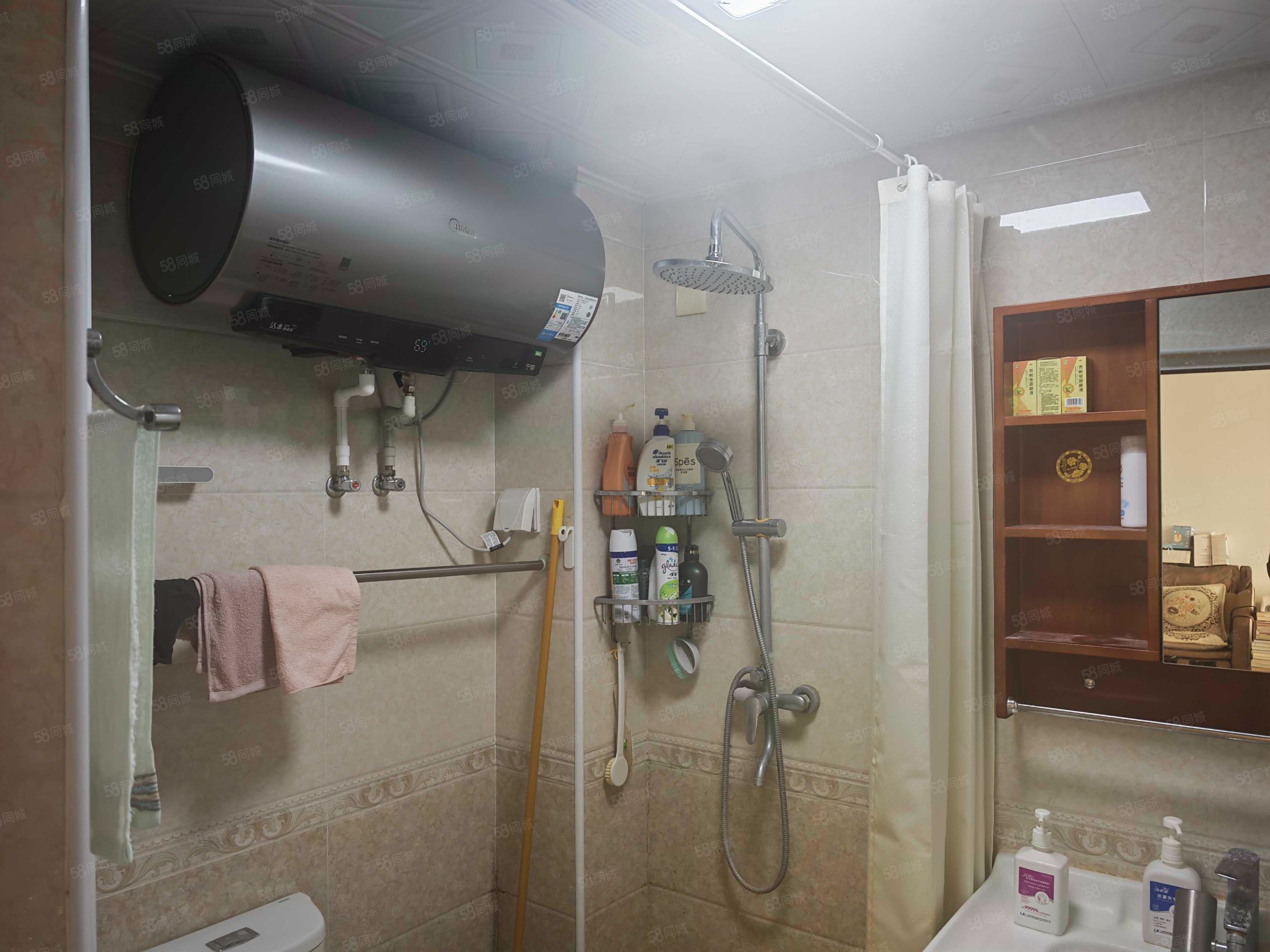 環(huán)湖小鎮(zhèn)2室1廳1衛(wèi)87.98㎡南北106萬(wàn)