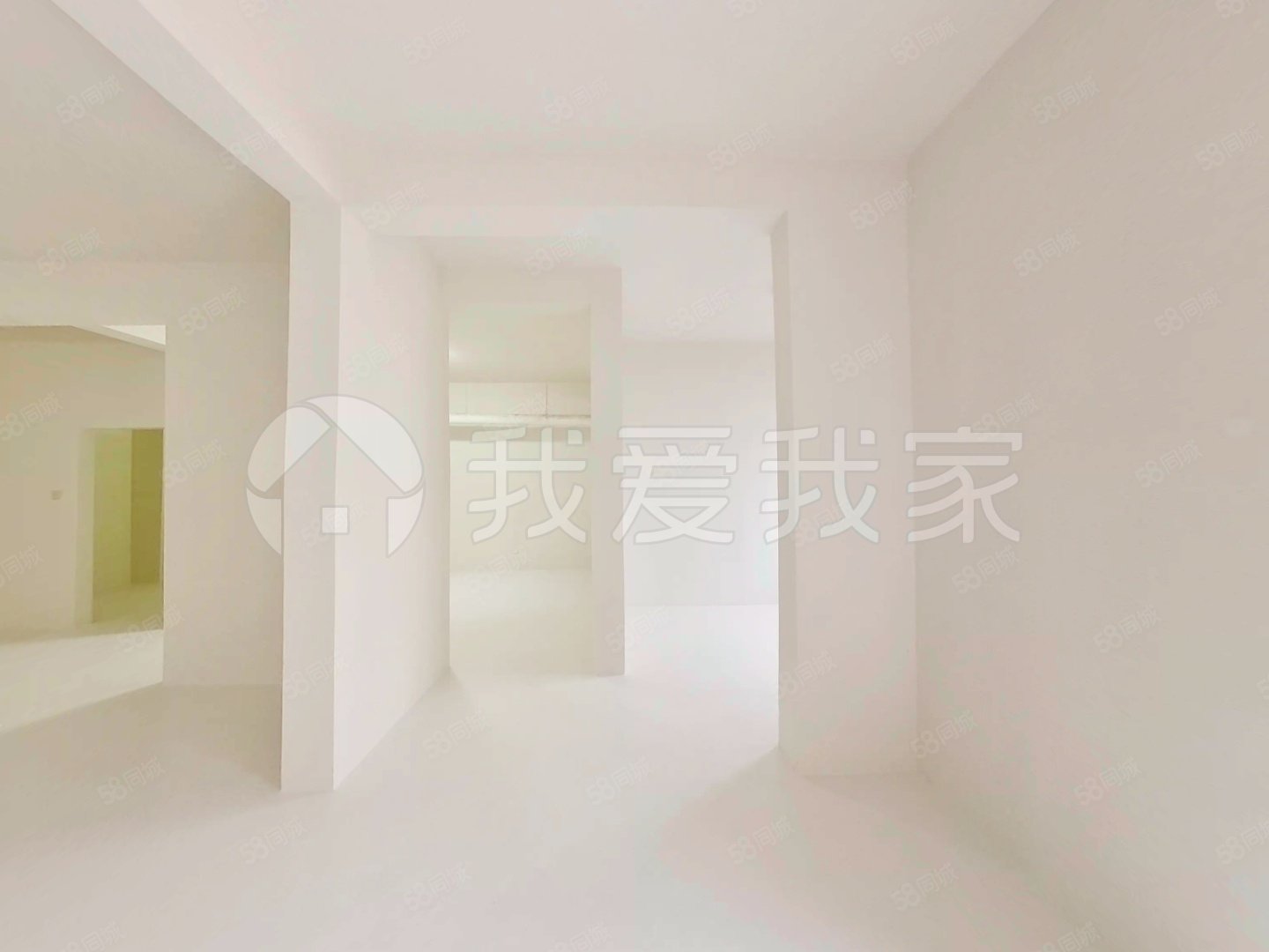 金科帕提歐9室3廳3衛(wèi)141.38㎡南北335萬