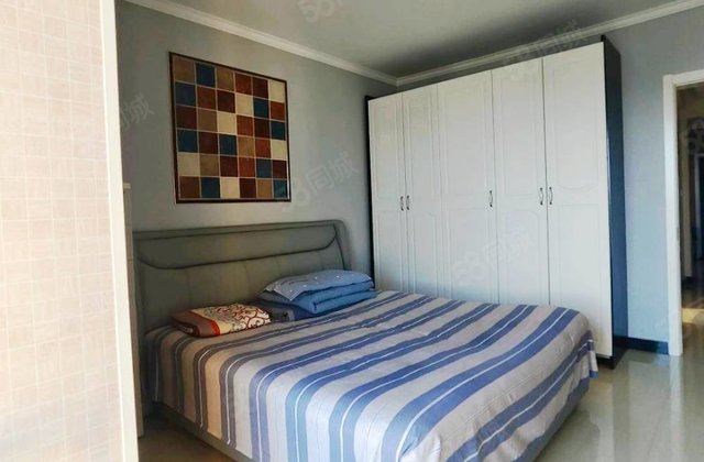 中央大道1室2厅65.5㎡30万二手房图片