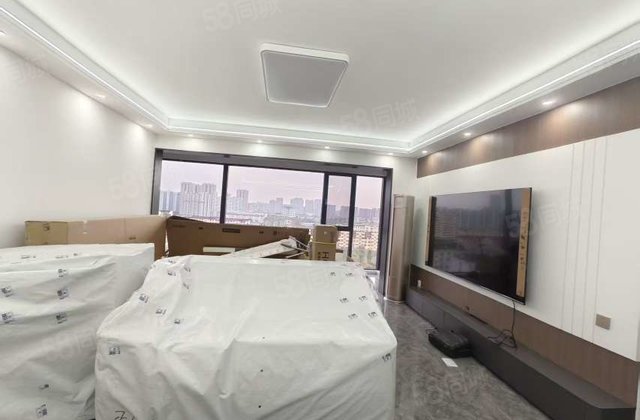 143平 碧桂园云麓九里 3室2厅 带车位储 采光好