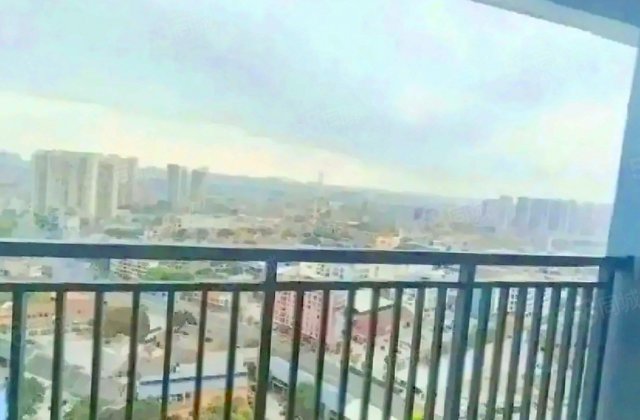 复地公园和光3室2厅92.61㎡108万二手房图片