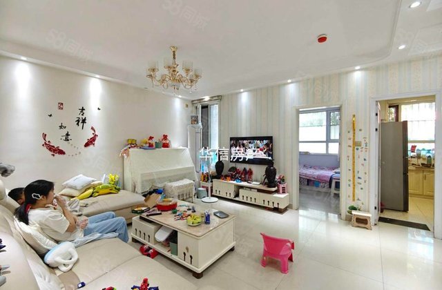 东昌湖边新小区精装修118平87万带车位