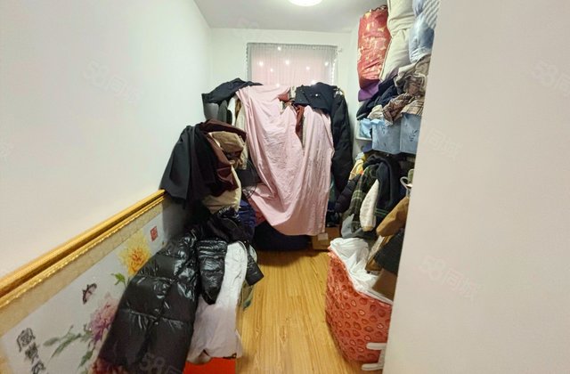 壹品中央2室1厅57.6㎡45万二手房图片