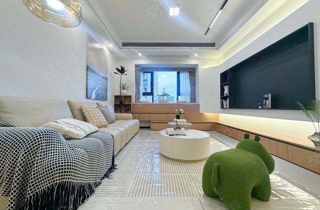 华晨雅庭3室2厅105.52㎡150万二手房图片