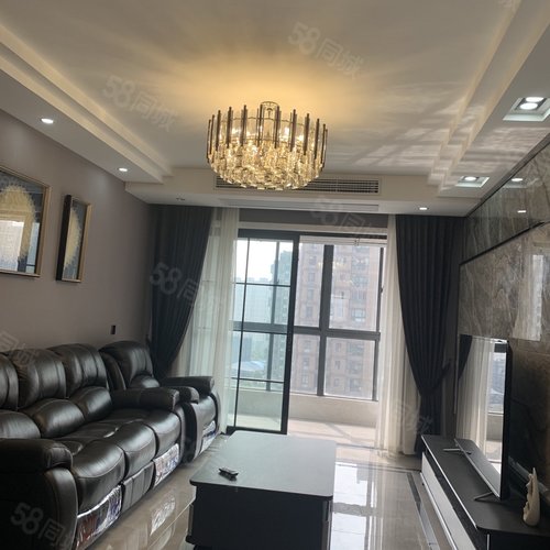 阜宁房产信息 阜宁二手房 冠城华府 高层电梯房 4室2厅2卫豪华装修