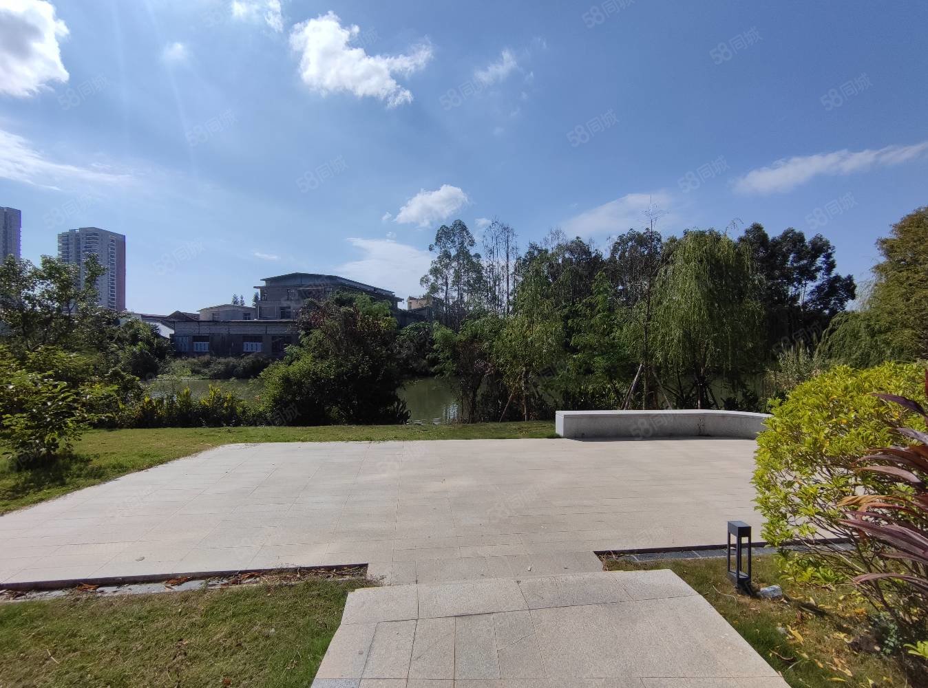 保利城湖心岛二期4室2厅2卫135.03㎡南北155.2万