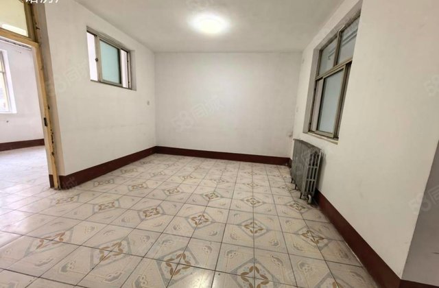 文轩本部 第二实验 龙山南区二楼三室南北通透水木清华龙山北区