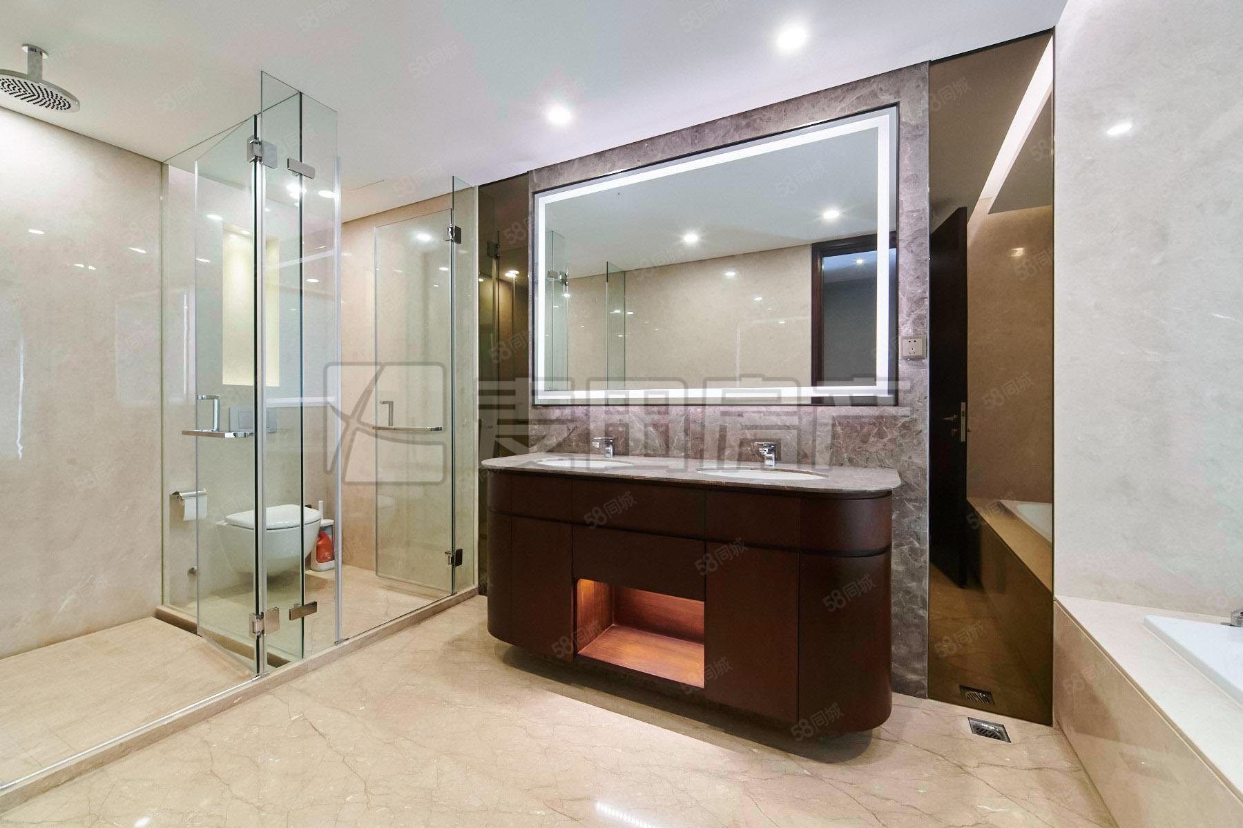 使館壹號(hào)院3室2廳3衛(wèi)237㎡南北3500萬