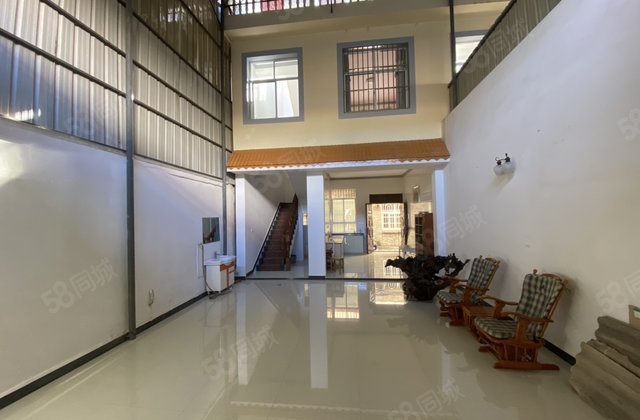 三师医院家属区4室2厅116.17㎡128.8万二手房图片