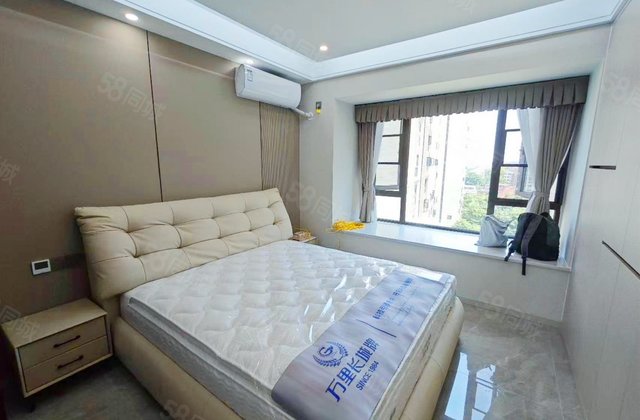 北大资源颐和天宸4室2厅144㎡169.8万二手房图片