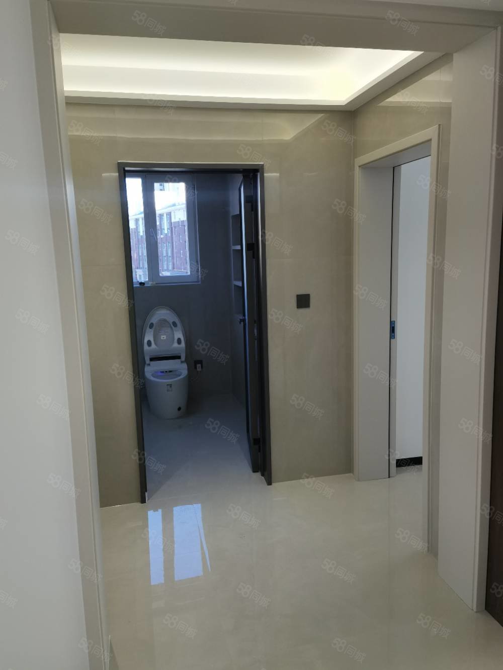 海龙新城3室2厅2卫170㎡南北118万