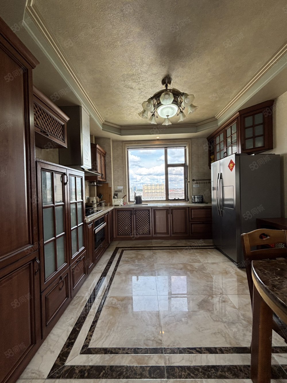 塞纳阳光3室2厅2卫133㎡南北76.8万