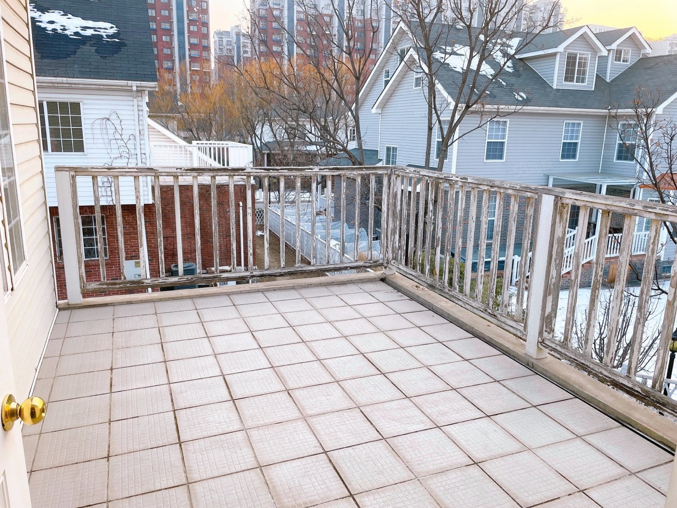 波特蘭花園8室3廳3衛(wèi)429.61㎡南北1988萬