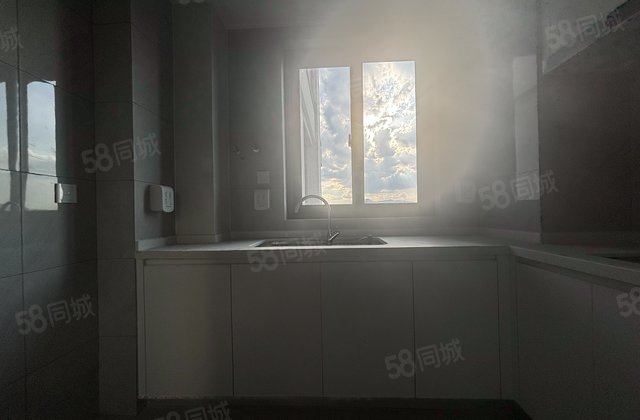 东之境苑3室2厅97.94㎡90万二手房图片
