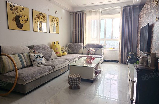 香江对过 海源丽都 电梯精装修 免大税 带储 正三室 可按揭