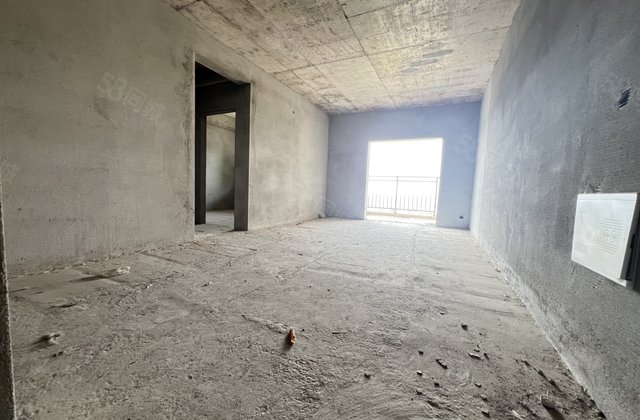 中乾融玺台3室2厅110.64㎡39万二手房图片