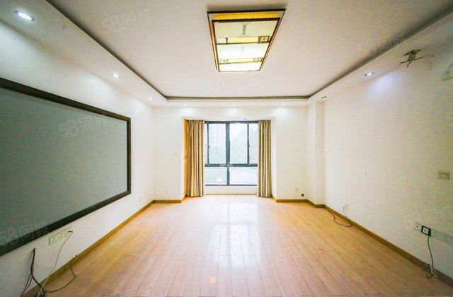 长大彩虹都4室2厅164.14㎡106万二手房图片