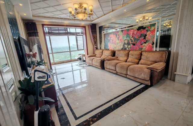 文轩本部摩天轮旁西安交大观景精装大平层免大税随时可看房