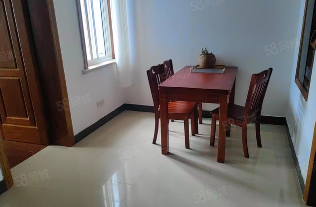 临潮二村(公寓住宅)2室1厅60㎡56万二手房图片