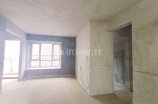 中天未来方舟E1组团斯美郡3室2厅128㎡78万二手房图片