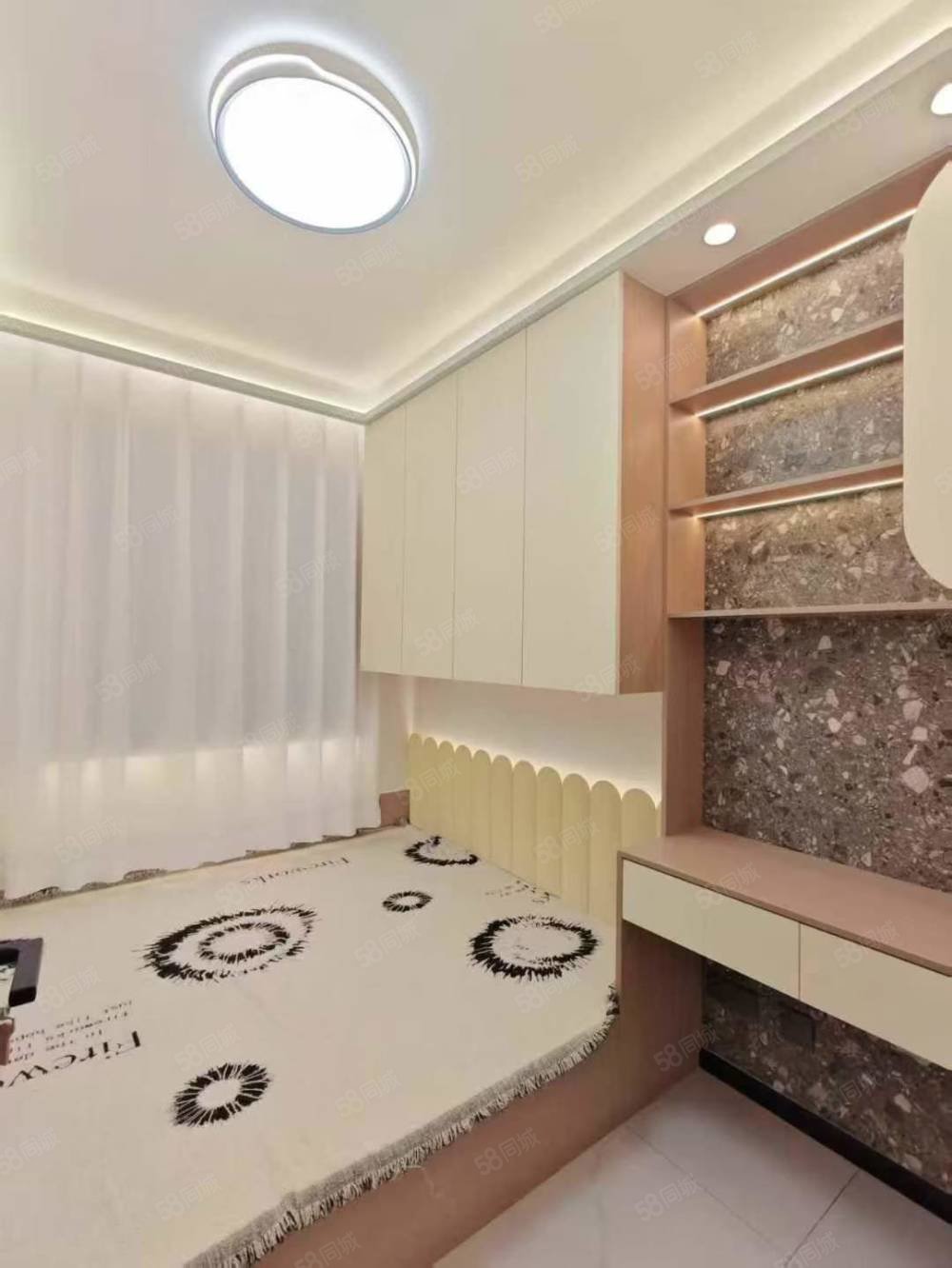 清福小区(E区)2室1厅1卫51㎡南北16万