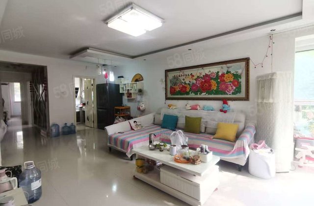 月亮湾a商品房 中间层 电梯洋房区妇幼 阳光实验 香江颐馨园