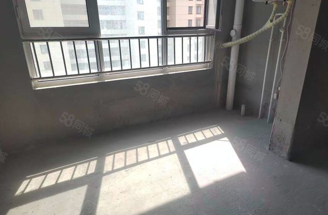 交运北大圣贤府4室2厅143㎡49万二手房图片