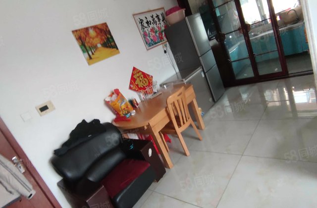 圣荣一品3室2厅180㎡40万二手房图片