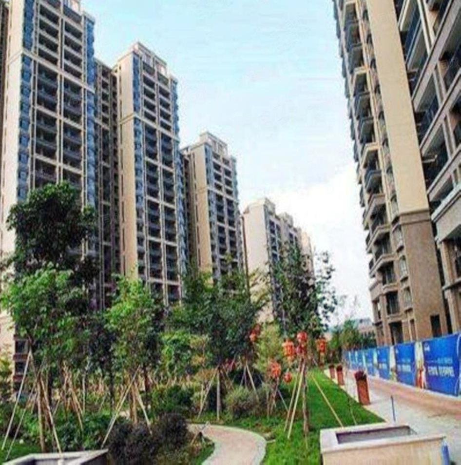 碧桂园翡翠郡)广州业主不想打理 亏本出售 价格可谈!中间楼层