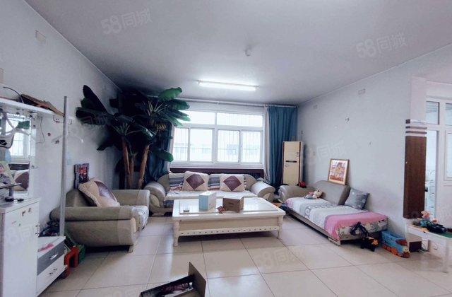 实验阳光，颐馨园东边户大三室，双阳台带车库免大税价格可谈