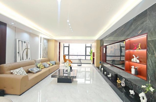 世界湾3室2厅123㎡76万二手房图片