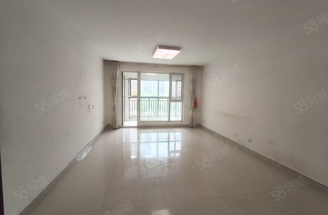 几万办完 改善大三室 带车位 阿卡   位  合适一套 急售