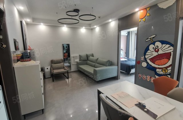 精装修两室 市中心中央帝景观景房两室朝阳免大税带储带家具家电