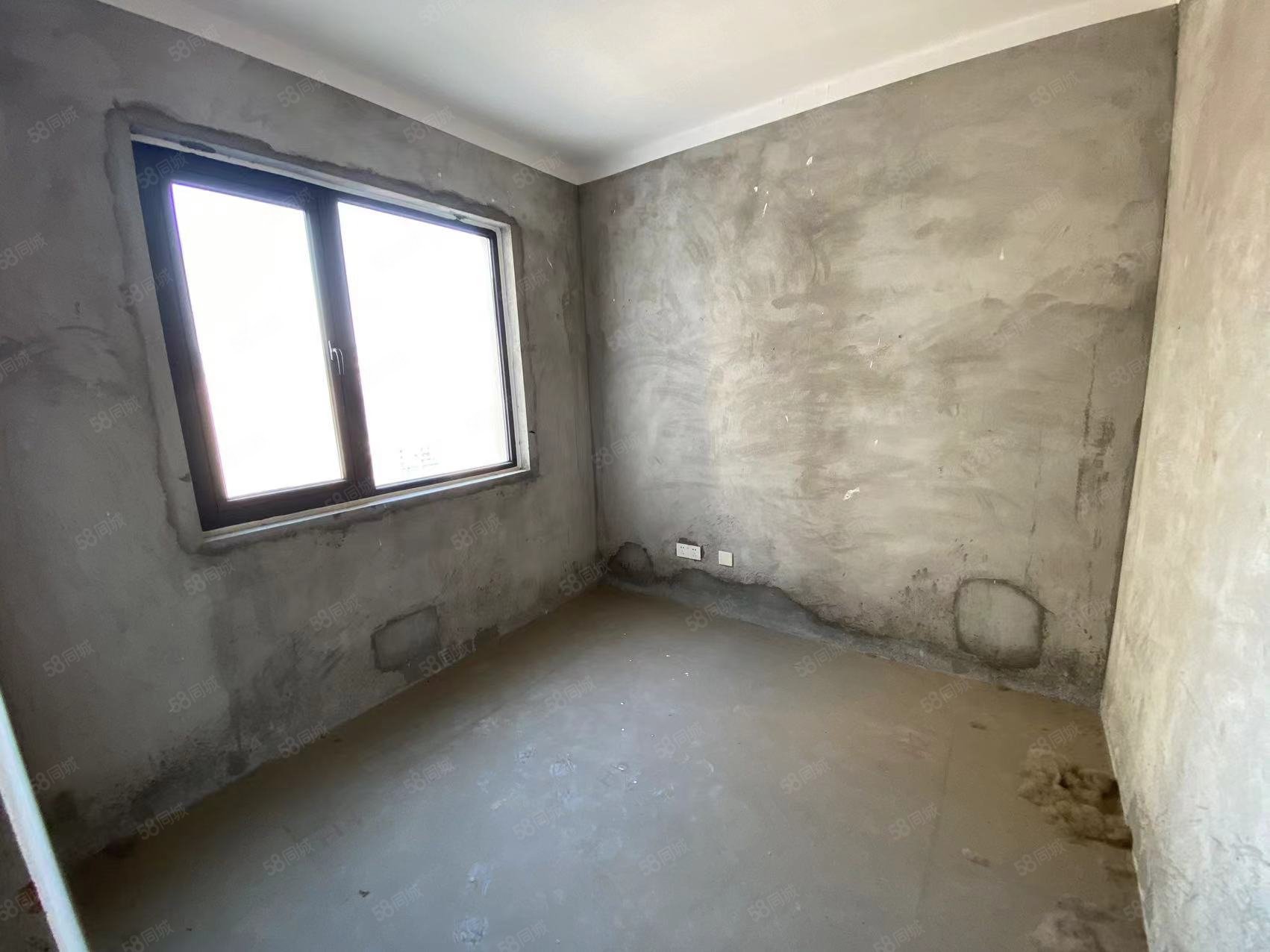 绿城桂语江南3室2厅2卫116.14㎡南北68万