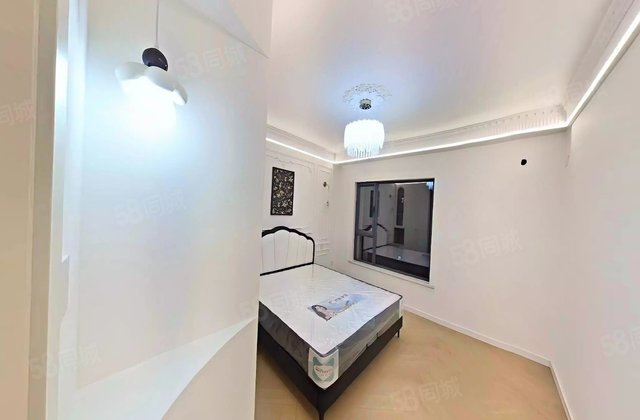 蓝调晶典3室2厅110㎡95万二手房图片