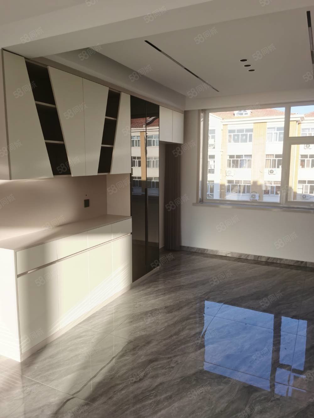 和谐小区3室2厅2卫140㎡南北68.8万