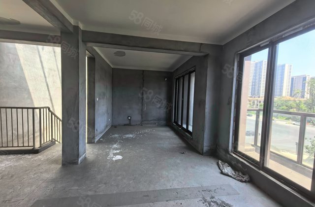 山语江院(二期)4室3厅166㎡301万二手房图片