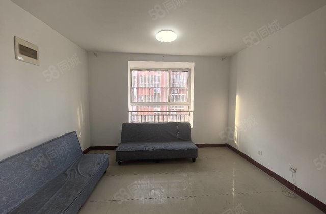 水晶城 光明七中亿丰，三室带地下零层 好楼层，采光好，免大税